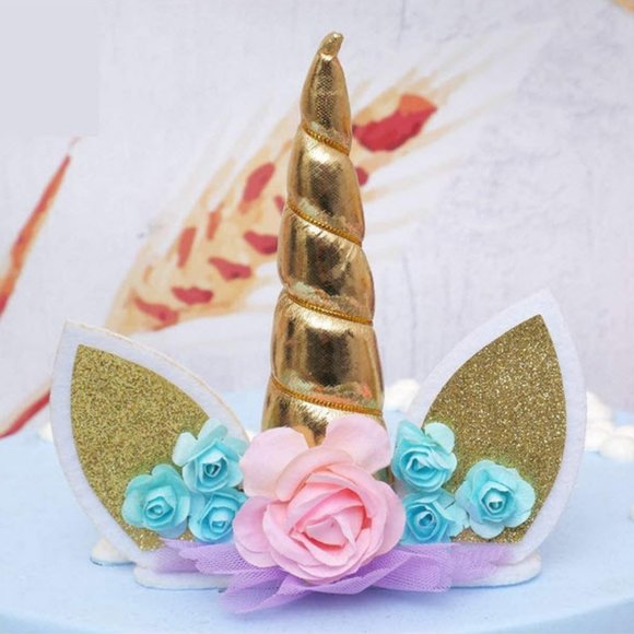 Adorable Unicorn cake topper set & banner - Picture 3 of 8